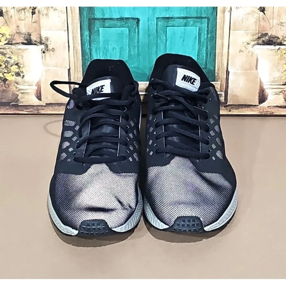 Nike Men's Air Zoom Pegasus 31 Flash Black/Reflect Silver Sz 11 683676-001